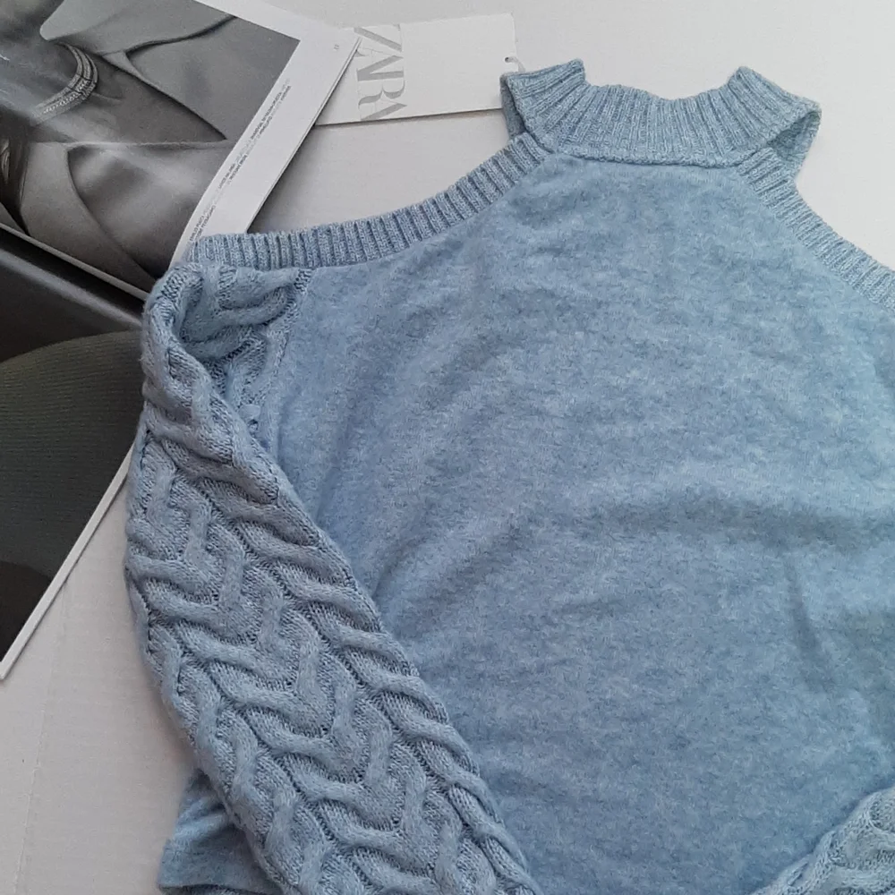Zara Short Sweater